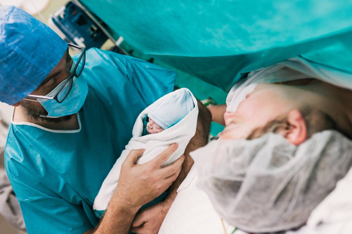 Cesarian Sections: Anesthesia and Outcomes
